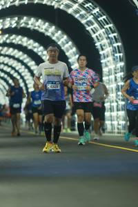 BIB: 43129, 43578
                            <button type="button" onclick="openModal(21151018)" class="btn btn-primary btn-sm float-right btn-popup" data-toggle="modal" data-target=".modal-high-quality">
                        <i class="fas fa-shopping-cart"></i> Add to Cart
                    </button>
                                            <button type="button" onclick="isThisMe(21151018, true)" class="btn btn-success btn-sm float-right btn-popup btn-isme hidden" data-toggle="tooltip" data-placement="bottom" title="นี่คือรูปของคุณใช่ไหม คลิกที่นี่เพื่อเอาเข้าอัลบั้ม">
                        <i class="fas fa-plus"></i> Add to album
                    </button>
                    <button type="button" onclick="isThisMe(21151018, false)" class="btn btn-warning btn-sm float-right btn-popup btn-isnotme hidden">
                        <i class="fas fa-ban"></i> Remove from album
                    </button>